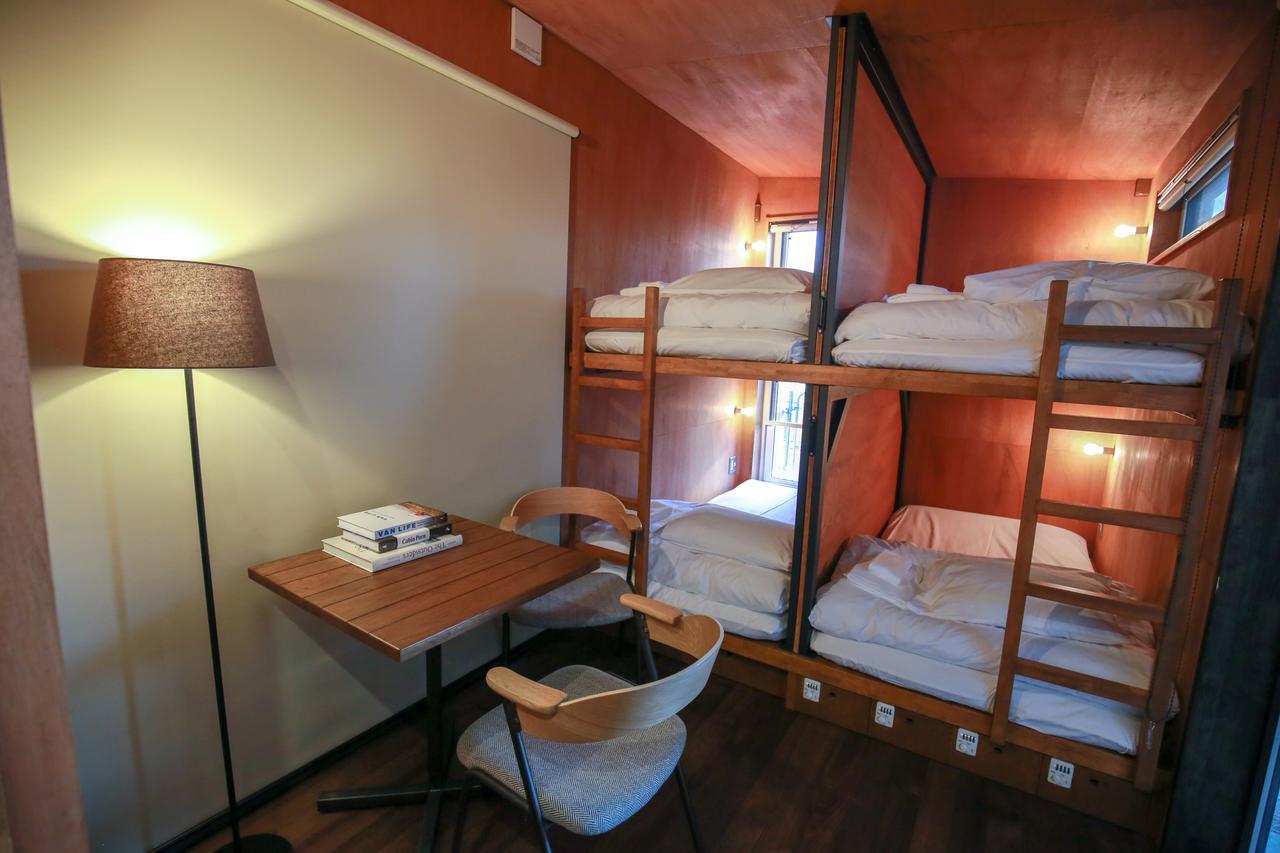 Albergue Tinys Yokohama Hinodecho Exterior foto